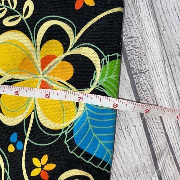 KC Hawaii Crossbody pouch purse w/2 zipper compartments and detachable strap - Picture 7 of 10